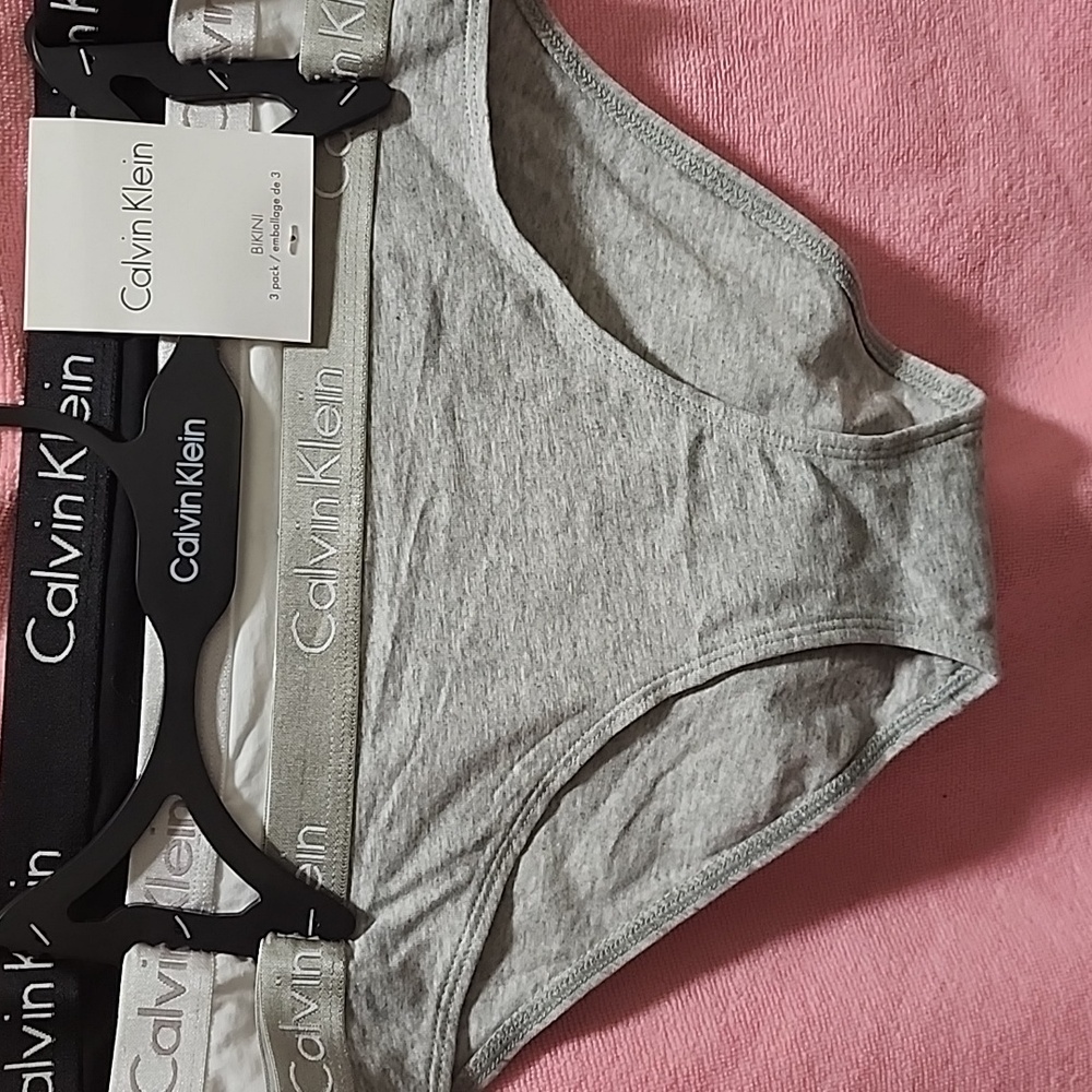Calvin klein bikini panties NWT women